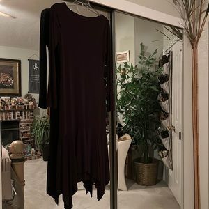 Beautiful timeless vintage dress with split bell sleeves and a dramatic fishtail